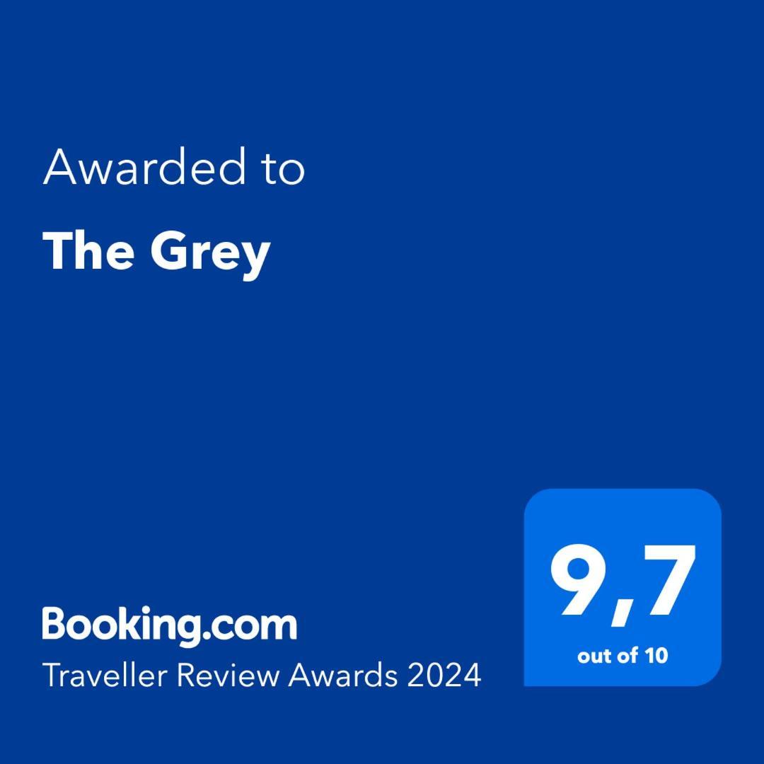 The Grey Apartment ปอร์โตราฟตี ภายนอก รูปภาพ